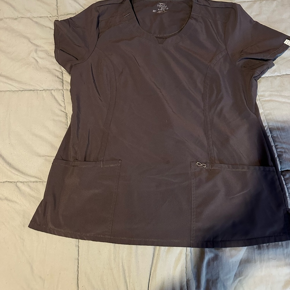 Cherokee infinity x-large scrub top.